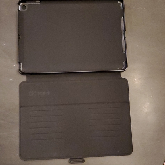 it's generation iPad case - Picture 2 of 8